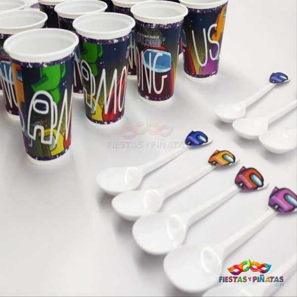 kit de decoración personalizado para fiestas infantiles| Decoración temática Among us para cumpleaños infantil fiestas y piñatas Bogotá